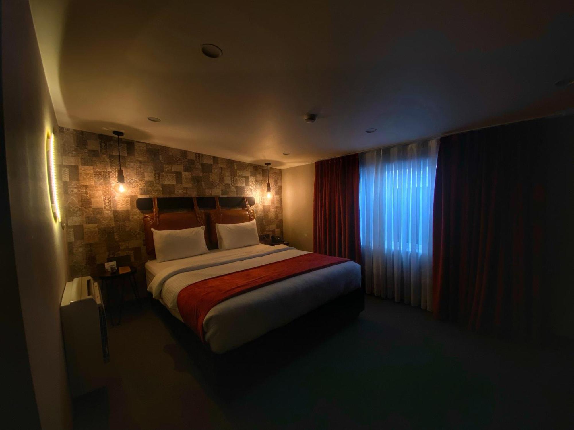 Townhouse Tbilisi Boutique Hotel Exterior photo