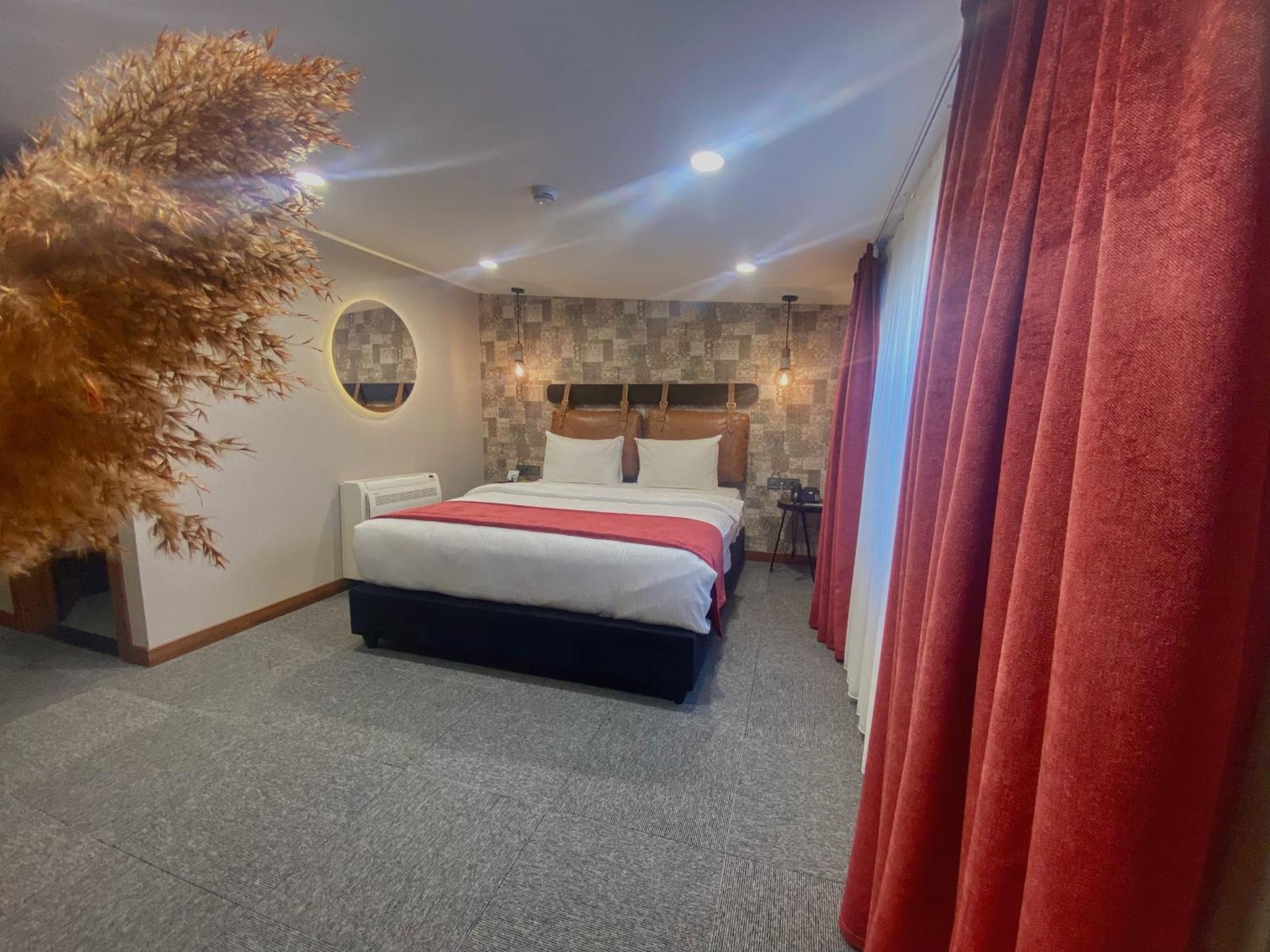 Townhouse Tbilisi Boutique Hotel Exterior photo